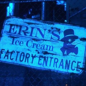 Meet your Posher, Kaya